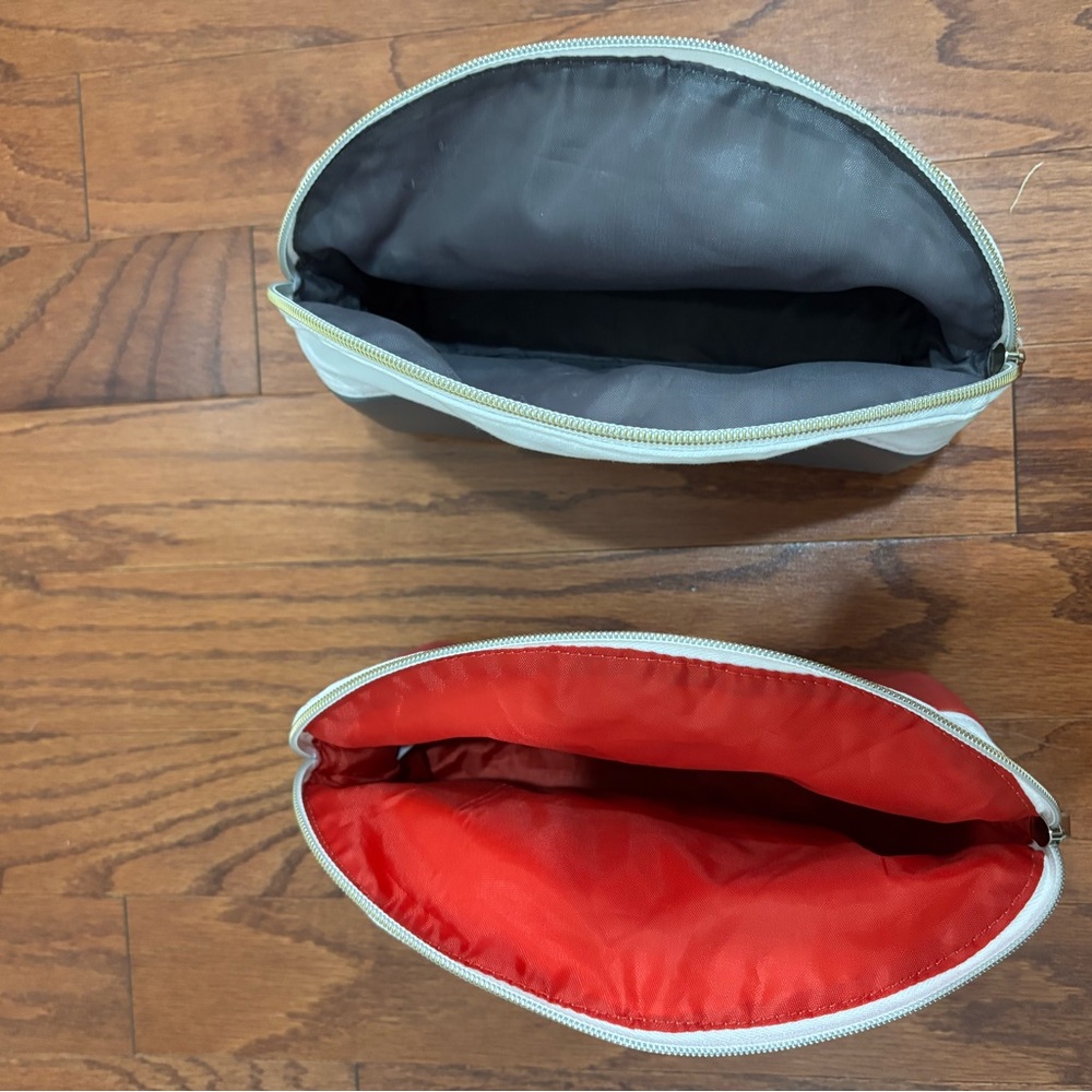 Bogg Cosmetic Bags - Picture 2 of 2